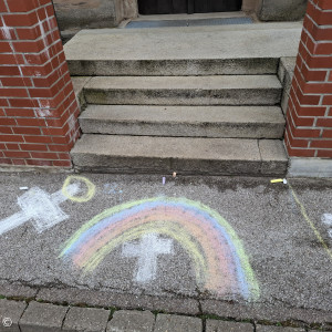 Kreidebotschaften der Konfis